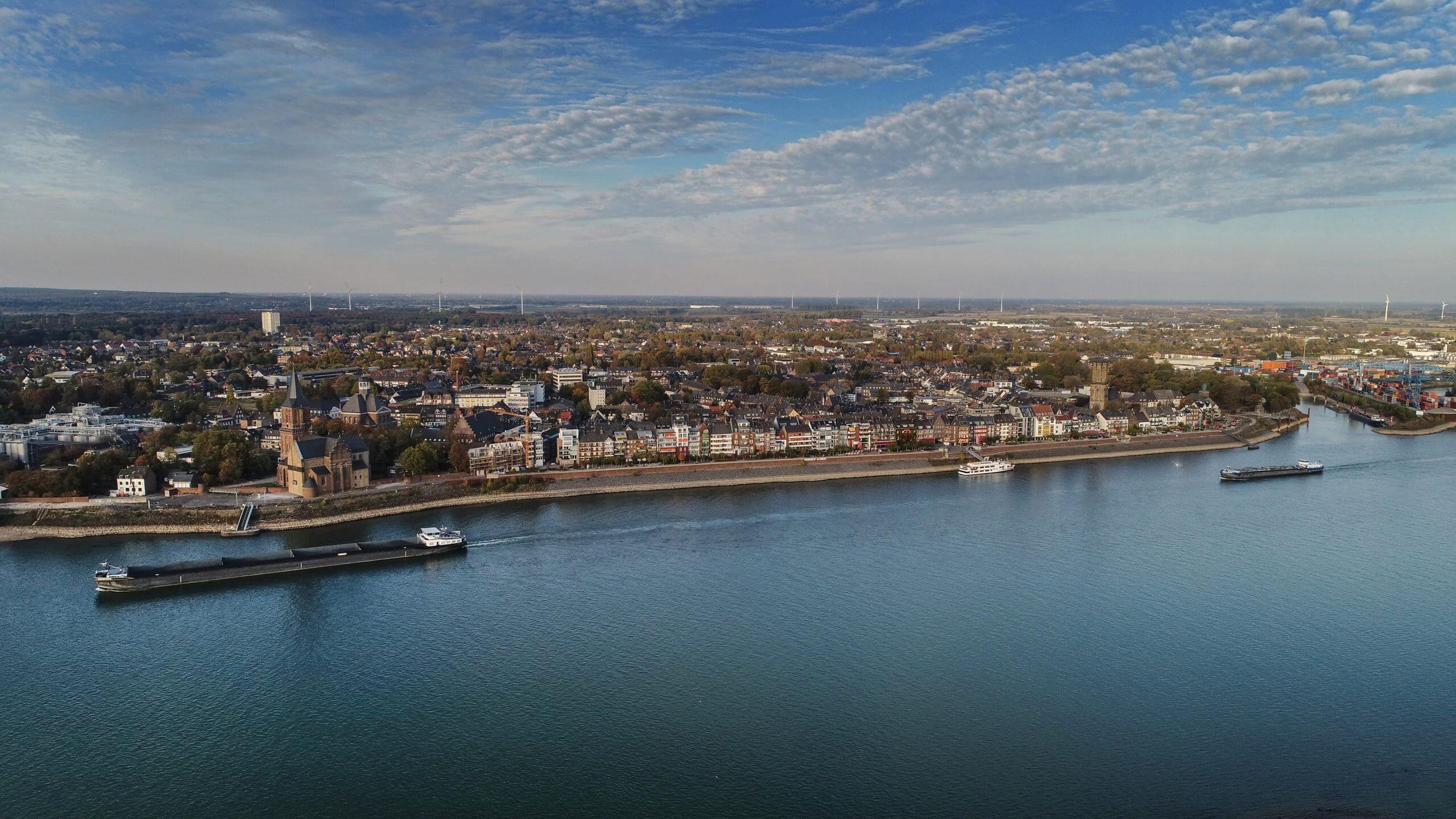 Een wandeling langs de Emmerichse Rheinpromenade
